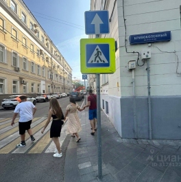 Продажа торгового помещения Архангельский переулок,  д. 11/16 с1