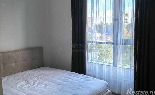 Продажа 2-комн квартиры на вторичном рынке ул Жукова,  д. 1