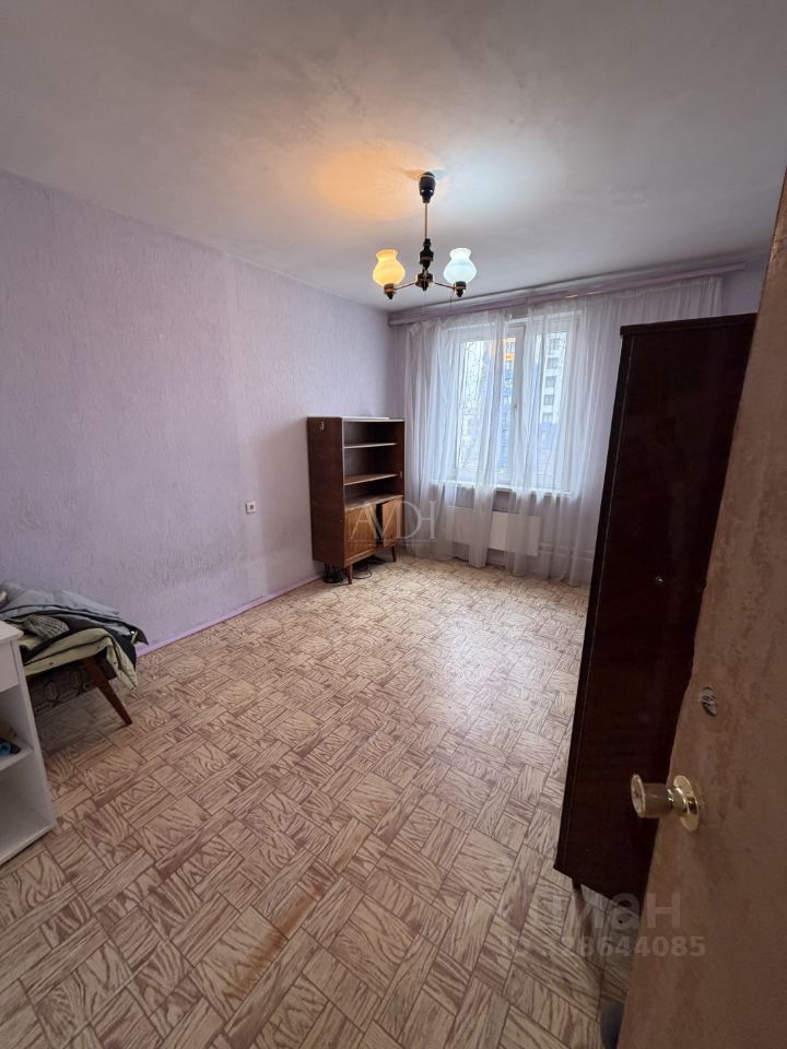 Продажа 2-комн квартиры на вторичном рынке Илимская улица, 2