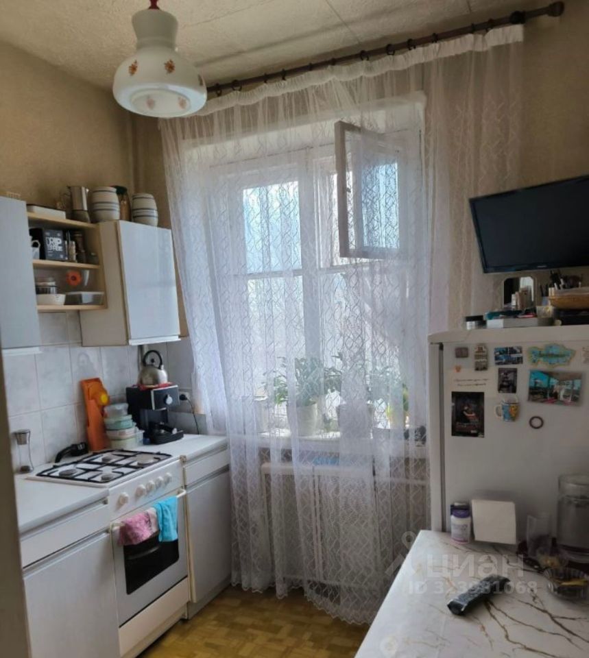 Продажа 2-комн квартиры на вторичном рынке 1-я Владимирская улица, 12К2