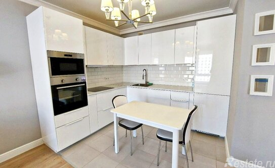 Продажа 1-комн квартиры на вторичном рынке Красная горка, Весенняя улица,  д. 10