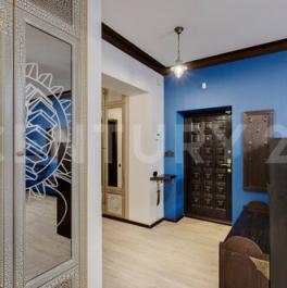 Продажа 3-комн квартиры на вторичном рынке Яковоапостольский переулок,  д. 17