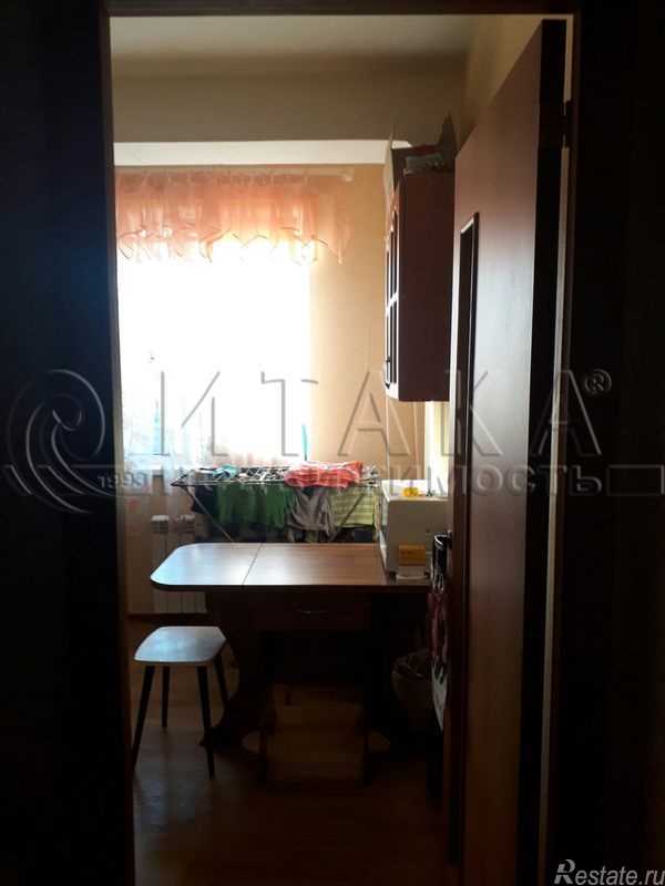 Продажа 1-комн квартиры на вторичном рынке Лодейное Поле, Карла Маркса,  д. 41
