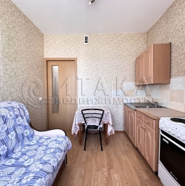 Продажа 1-комн квартиры на вторичном рынке Мурино, Шоссе в Лаврики ул., д. 74, корп. 1