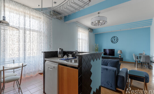 Аренда 4-комн квартиры на вторичном рынке Садовая-Кудринская улица,  д. 14-16