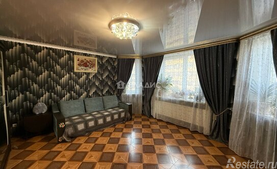 Продажа 2-комн квартиры на вторичном рынке Бугры, ул Школьная,  д. 11,  к. 1