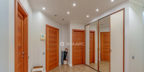 4-комн квартира Смоленский 1-й пер,  д. 17