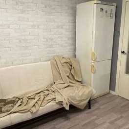 Аренда 3-комн квартиры на вторичном рынке улица Тихомирова,  д. 5