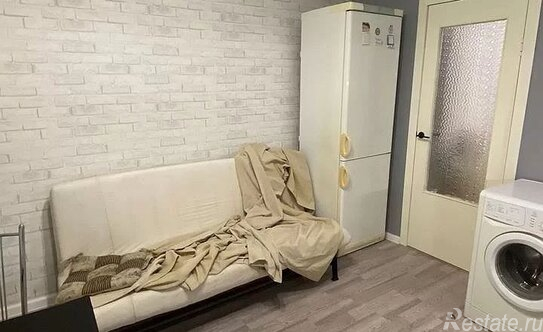 Аренда 3-комн квартиры на вторичном рынке улица Тихомирова,  д. 5