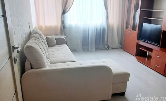 Продажа 3-комн квартиры на вторичном рынке Ветеранов пр-кт,  д. 3 к3