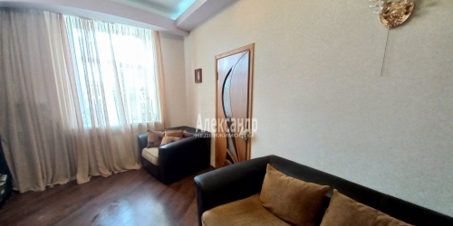 3-комн квартира Зеленогорск г., Вокзальная ул. ,  д. 9,  к. 1