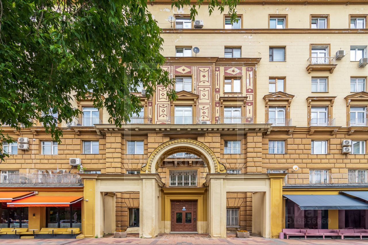Продажа 3-комн квартиры на вторичном рынке Малая Никитская улица, 16/5