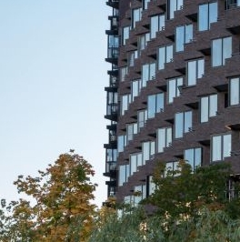 Продажа 4-комн квартиры на вторичном рынке Береговой проезд, 1Б Продажа 4-комн квартиры на вторичном рынке Береговой проезд, 1Б