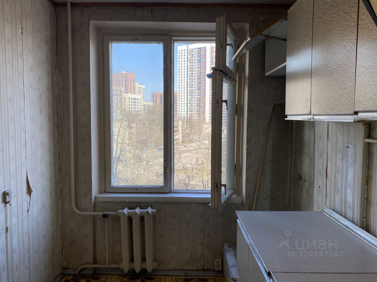 Продажа 2-комн квартиры на вторичном рынке 9-я Парковая улица, 49К1