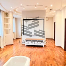 Аренда 3-комн квартиры на вторичном рынке улица Гризодубовой,  д. 2