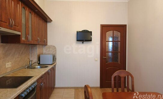 Продажа 2-комн квартиры на вторичном рынке Народного ополчения пр-кт,  д. 10