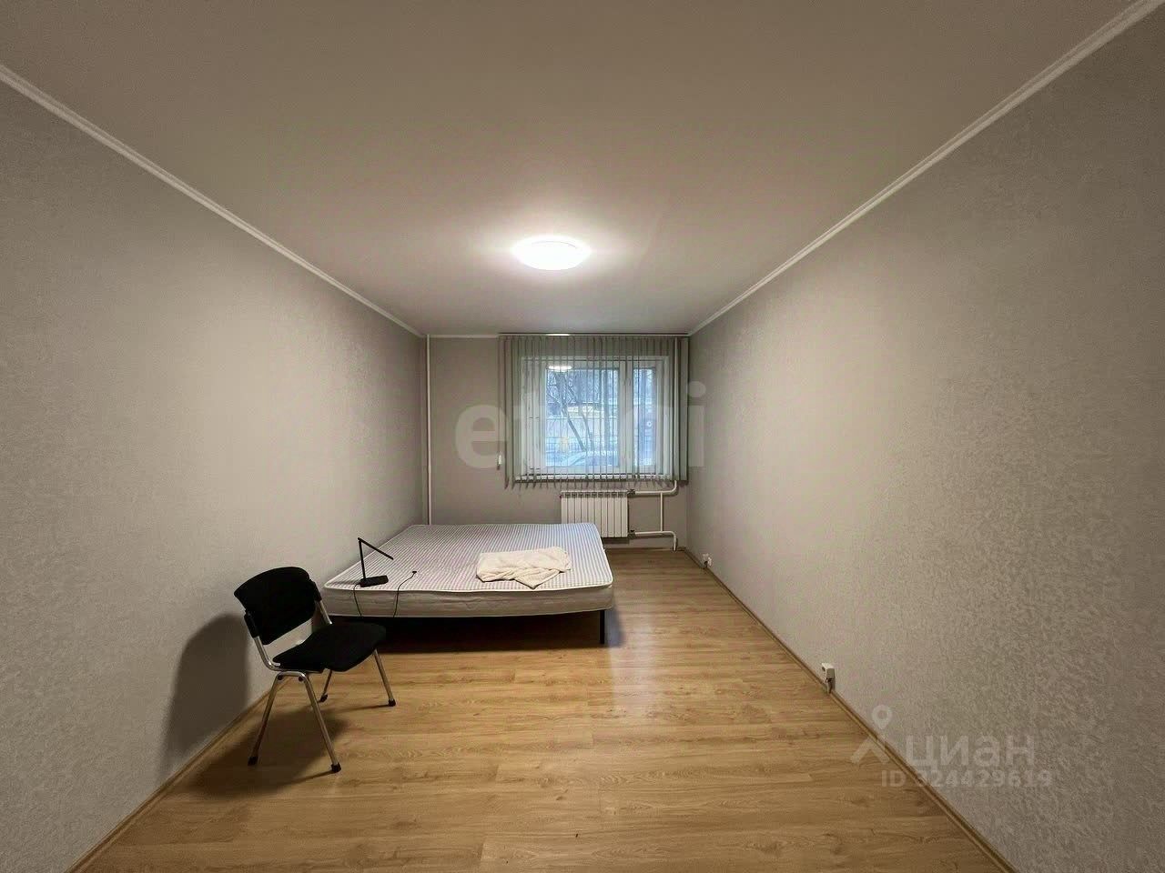 Продажа 4-комн квартиры на вторичном рынке Сколковское шоссе, 13