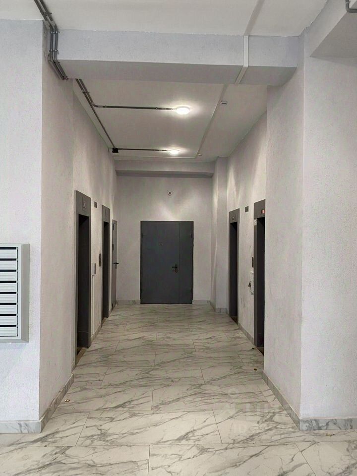Продажа 2-комн квартиры на вторичном рынке Аминьевское ш,  д. 17