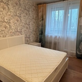 Аренда 2-комн квартиры на вторичном рынке ул Тамбовская,  д. 10,  к. 4