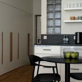 Продажа 4-комн квартиры на вторичном рынке Авиационная улица,  д. 79В