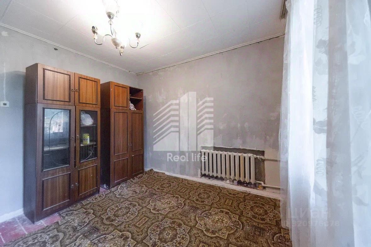 Продажа 2-комн квартиры на вторичном рынке Центральный мкр, проезд Кутузовский, 5
