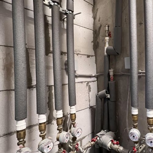 1-комн квартира с. Домодедово, улица Современников, 2