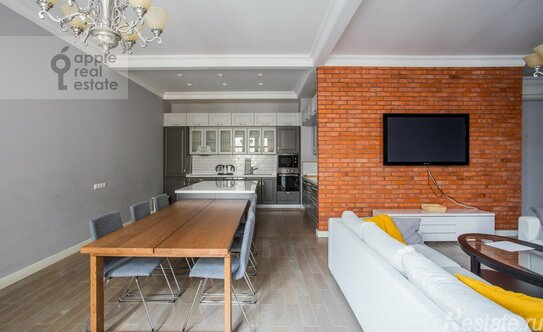 Продажа 5-комн квартиры на вторичном рынке улица Фадеева,  д. 4А