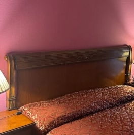 Продажа 4-комн квартиры на вторичном рынке Дыбенко ул,  д. 42