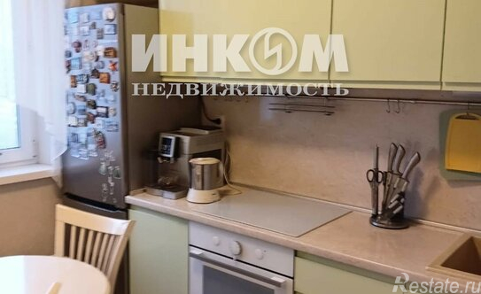 Продажа 2-комн квартиры на вторичном рынке улица Академика Челомея,  д. 8 к1