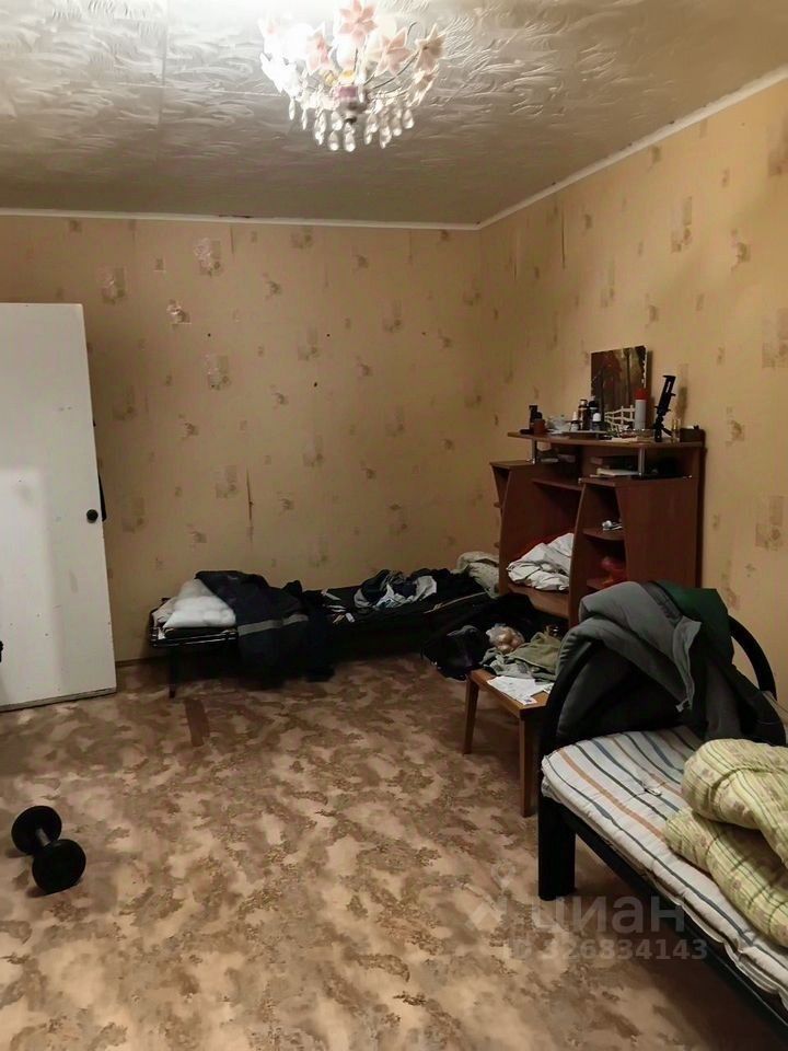 Продажа 1-комн квартиры на вторичном рынке Сосновый Бор, улица Машиностроителей, 8