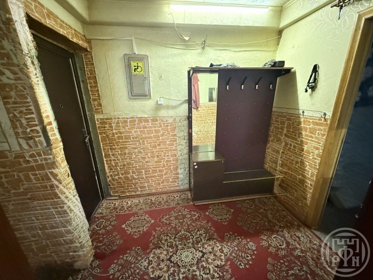 Продажа 2-комн квартиры на вторичном рынке пос. Первомайское, улица Ленина, 61