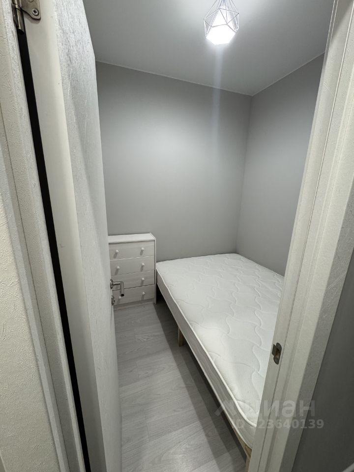 Аренда 1-комн квартиры на вторичном рынке Отрадное пгт, улица Парковая, 1