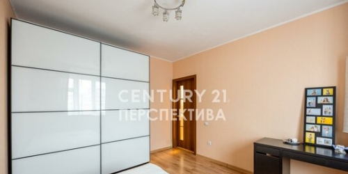 3-комн квартира улица Дмитриевского,  д. 7