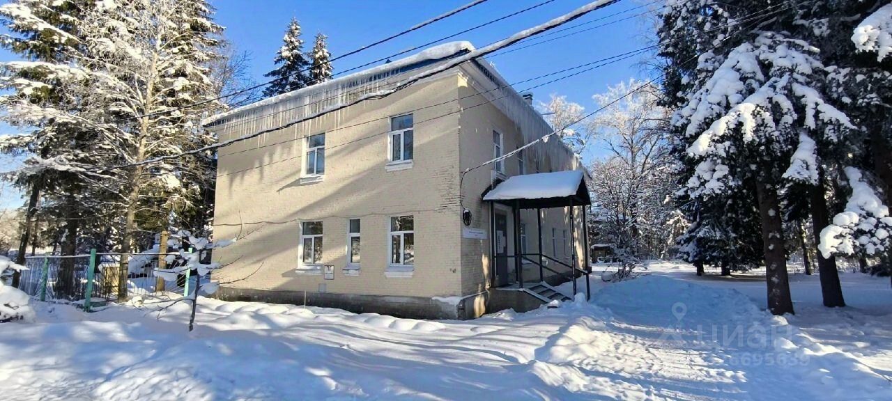 Продажа 2-комн квартиры на вторичном рынке пос. Лесное, 7