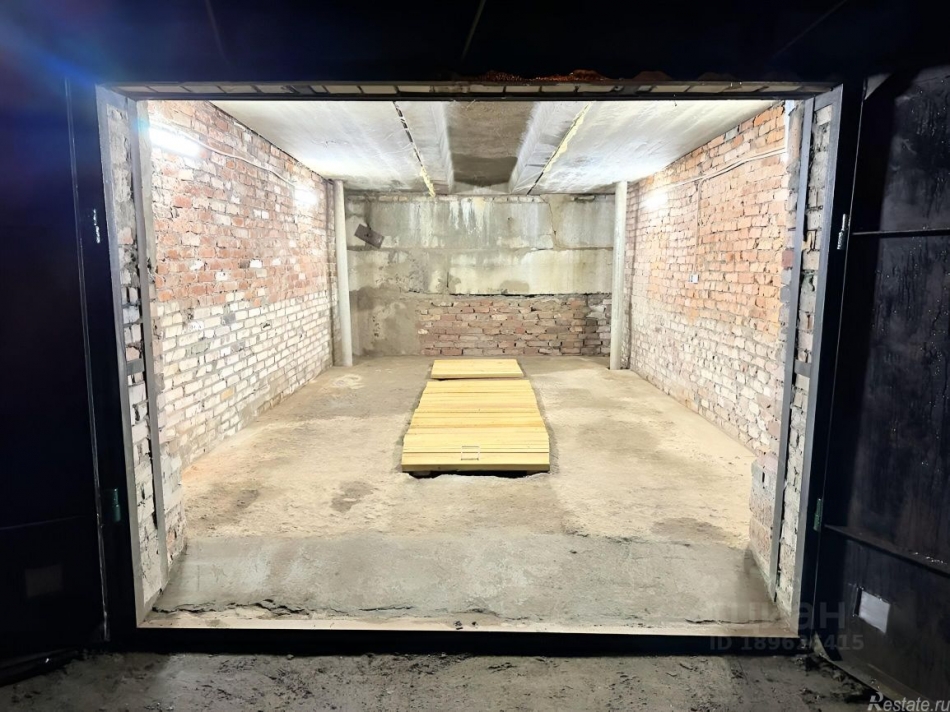 Продажа гаража Тайнинская улица,  д. 17 к2