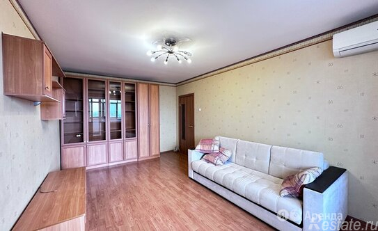 Аренда 2-комн квартиры на вторичном рынке Инженерная ул,  д. 8А