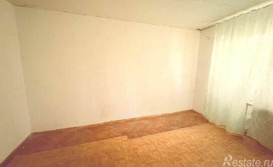 Продажа 2-комн квартиры на вторичном рынке Суворовская улица,  д. 13