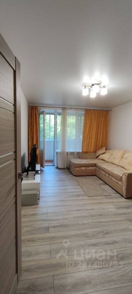 Аренда 1-комн квартиры на вторичном рынке Пролетарский проспект, 43К3