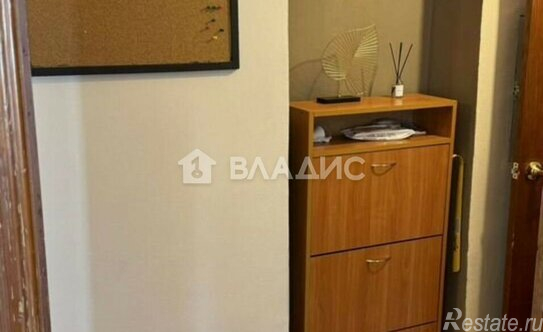 Продажа 1-комн квартиры на вторичном рынке ул Новорублёвская,  д. 13