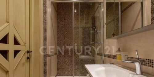 4-комн квартира Александра Невского ул,  д. 27