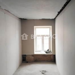 Продажа 5-комн квартиры на вторичном рынке Зверинская улица,  д. 5