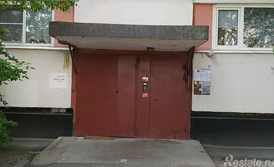 Аренда 3-комн квартиры на вторичном рынке улица Добровольцев,  д. 54