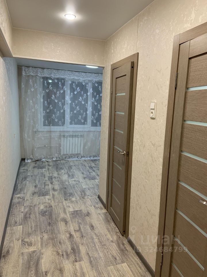 Продажа 1-комн квартиры на вторичном рынке Сланцы, улица Ленина, 21Б