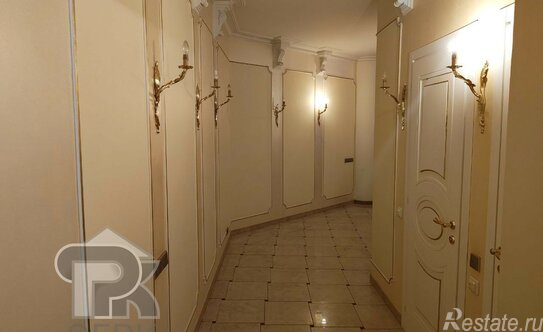 Продажа 6-комн квартиры на вторичном рынке Можайское шоссе