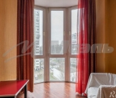 Продать Квартиры вторичка ул Ивана Сусанина  8 1