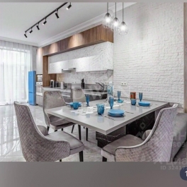 Аренда дома Красный Посёлок, , Истра, Английский б-р,  д. 1