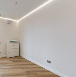 Продажа 2-комн квартиры на вторичном рынке улица Маршала Рыбалко,  д. 2