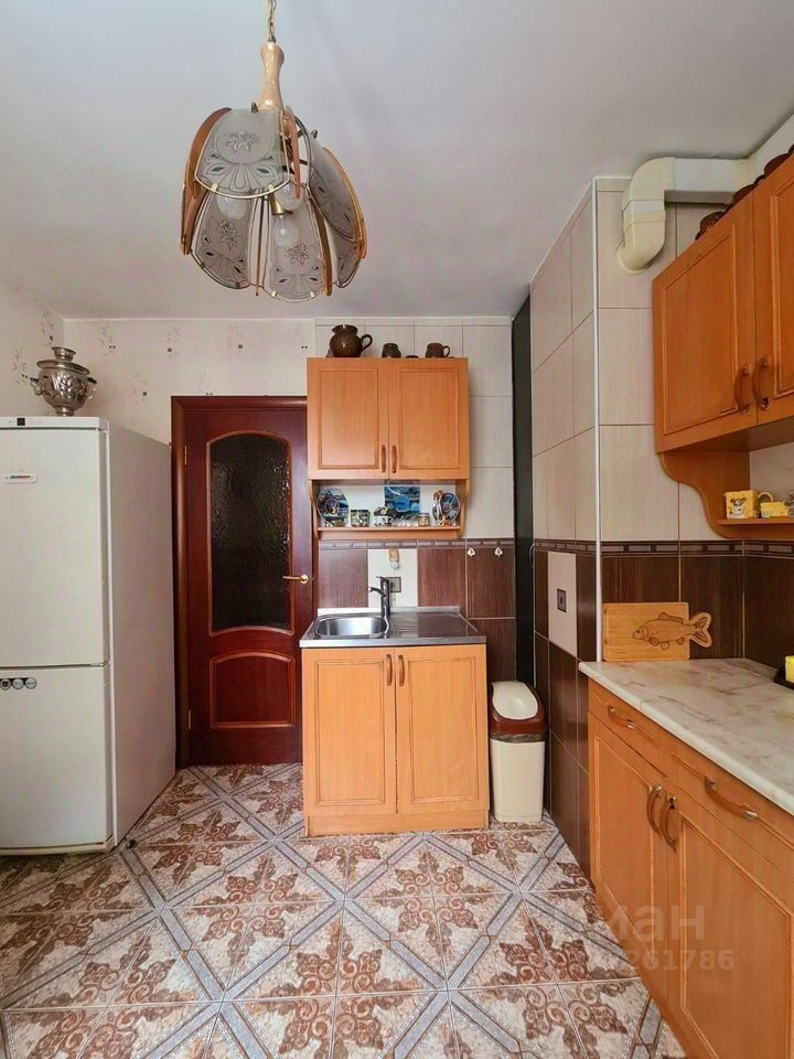 Продажа 3-комн квартиры на вторичном рынке Отечественная улица,  д. 7