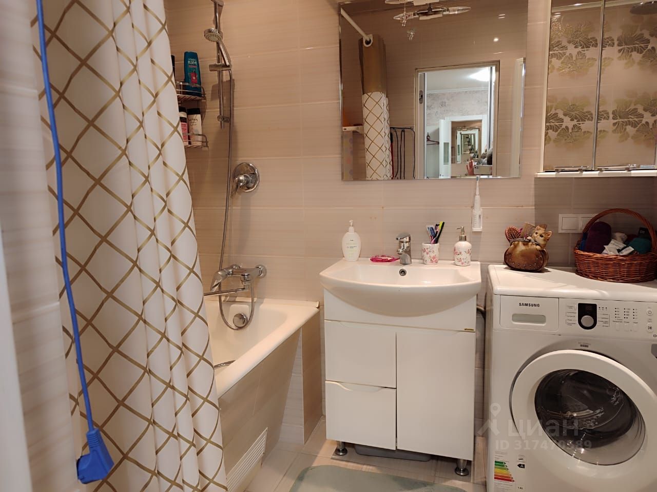 Продажа 2-комн квартиры на вторичном рынке пос. Вешки, улица Северная, 4