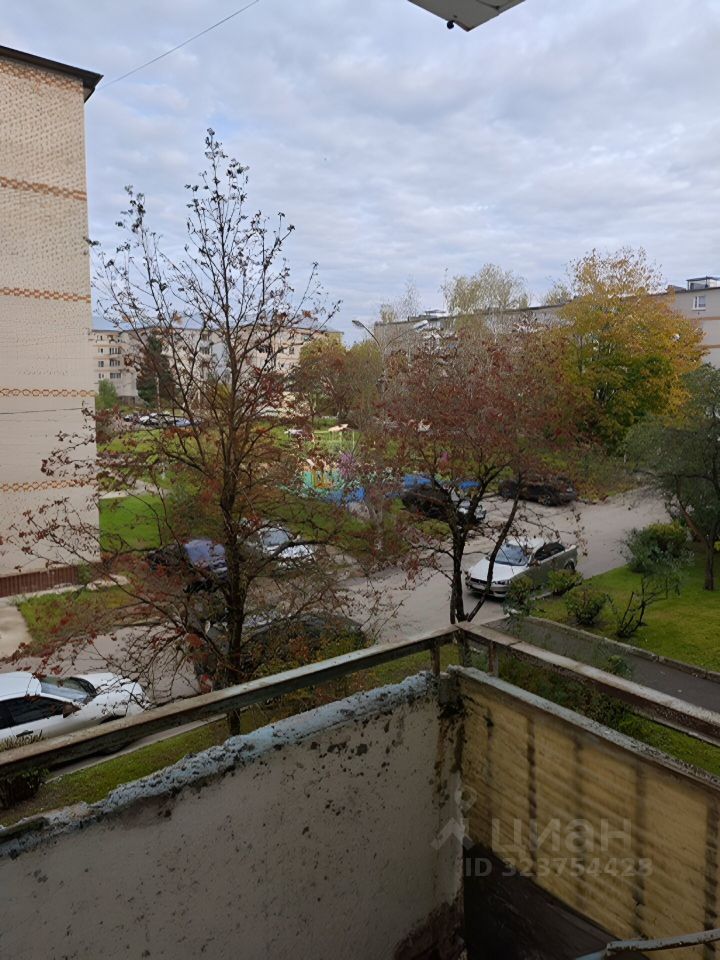 Продажа 2-комн квартиры на вторичном рынке пос. Колычево, 32